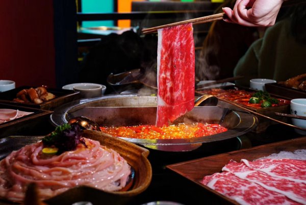 吼堂老火锅合作店六大营销策略!